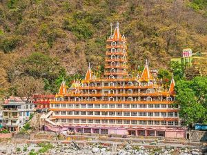 Tera Manzil (Thirteen Floor) Temple