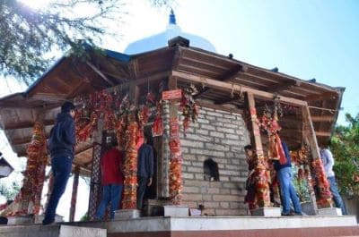 mukteshwar temple during camping in mukteshwar