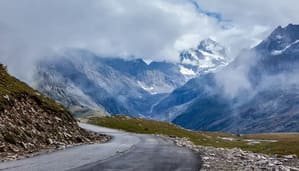 rohtang-pass visit during camping in manali