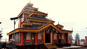surkanda temple during camping in dhanaulti