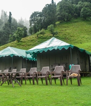 camping chopta hotels in guptkashi