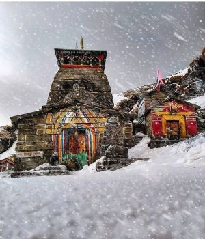 tungnath temple during hotels in chopta