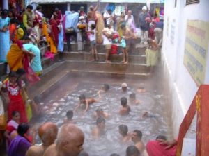 Gaurikund - places to visit in kedarnath